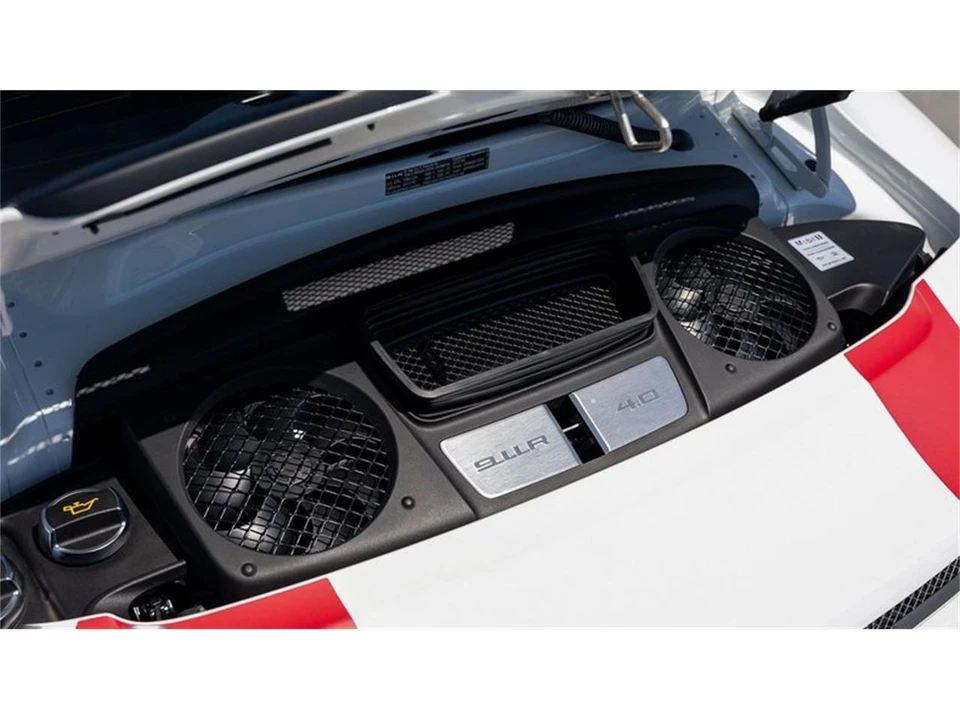 2016 Porsche 991 R - Image 11 of 31