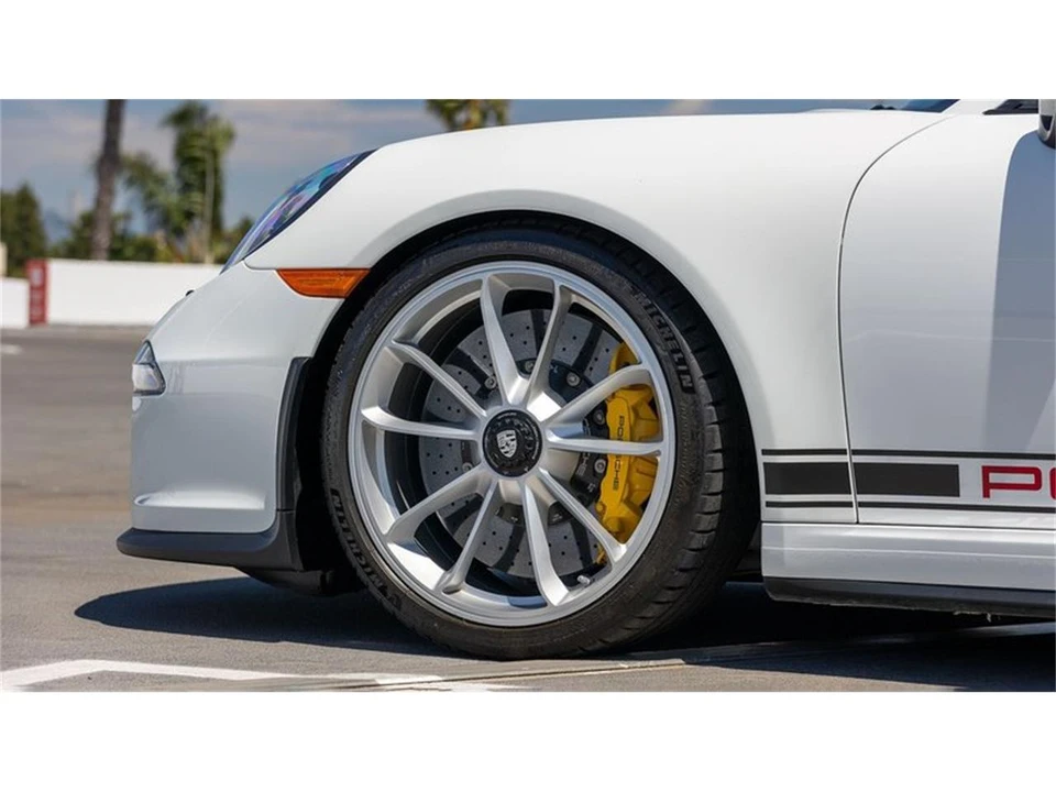 2016 Porsche 991 R - Image 4 of 31