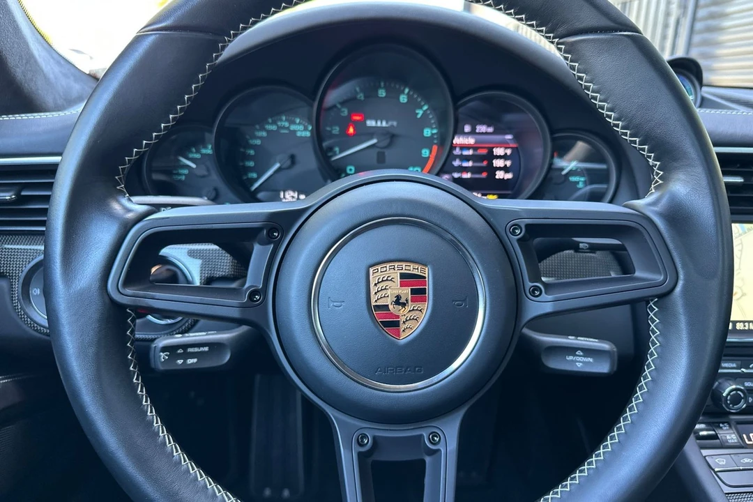2016 Porsche 991 R - Image 26 of 31