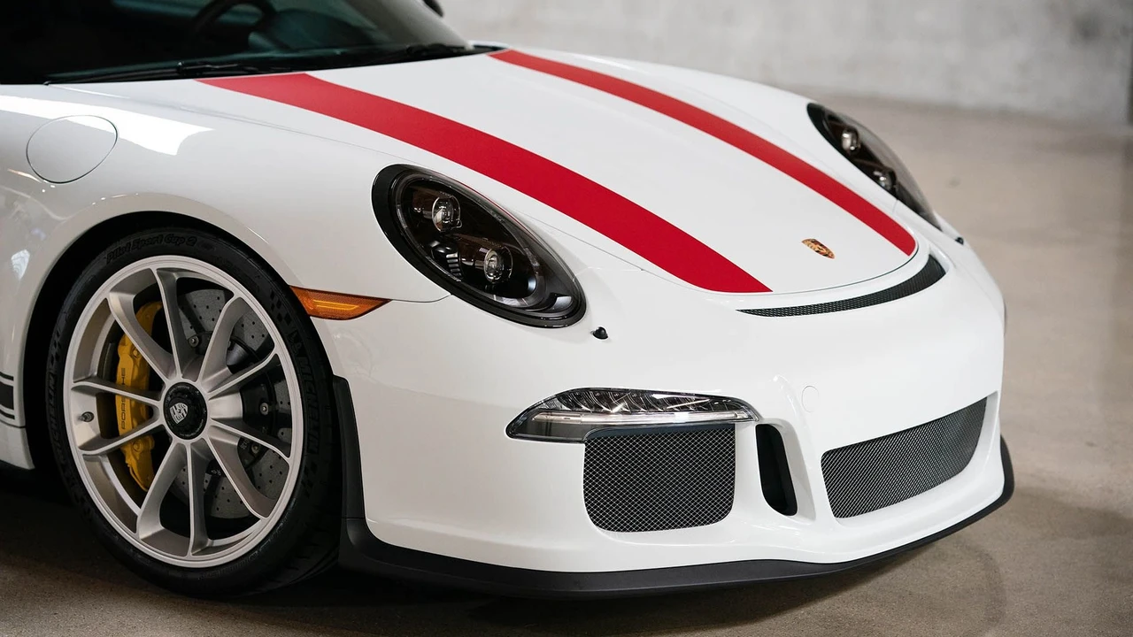 2016 Porsche 991 R - Image 17 of 31