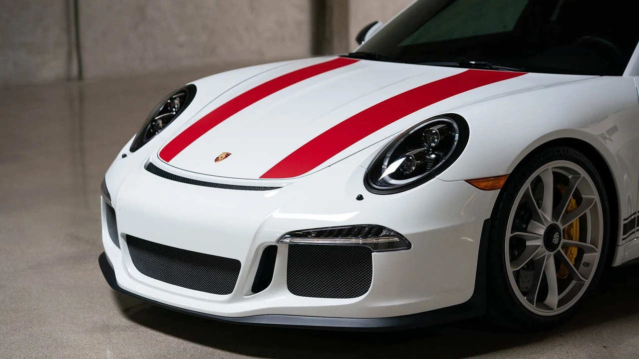 2016 Porsche 991 R - Image 12 of 31