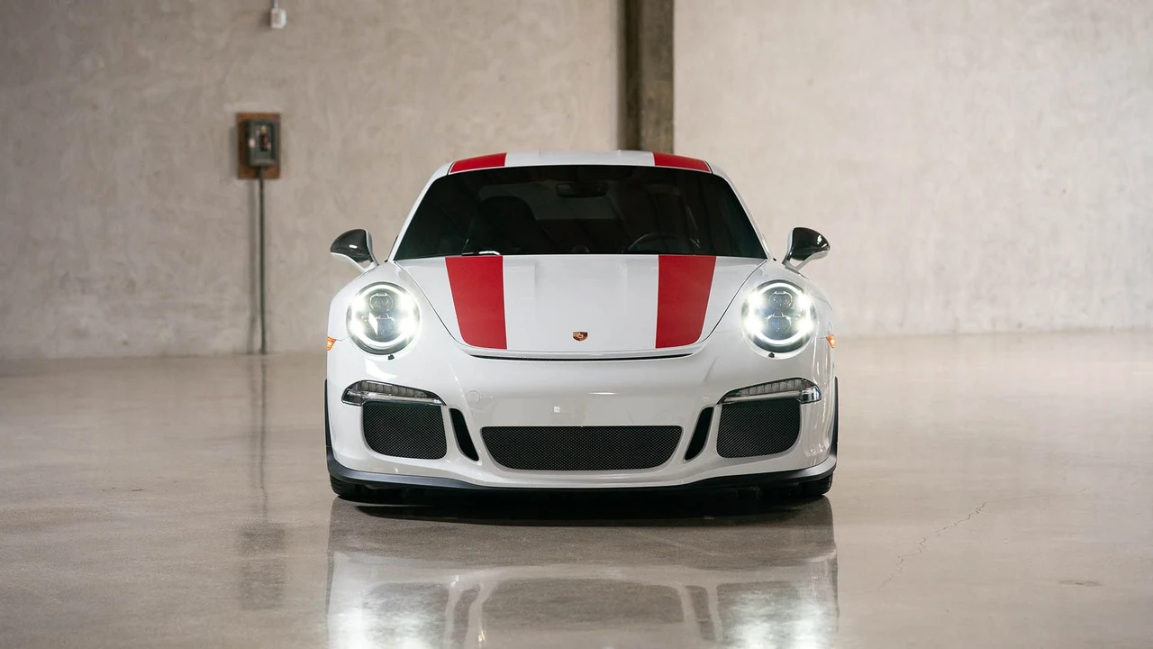 2016 Porsche 991 R - Image 16 of 31