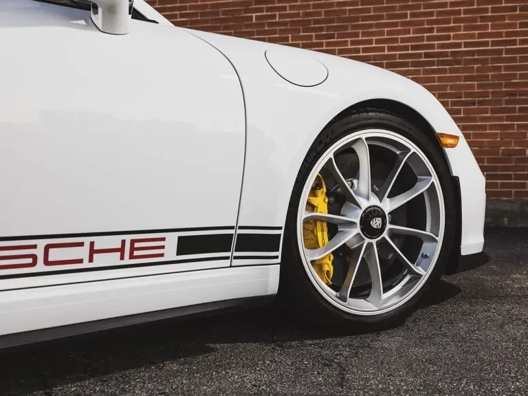 2016 Porsche 991 R - Image 21 of 31