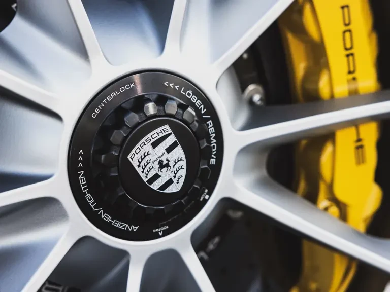 2016 Porsche 991 R - Image 26 of 31
