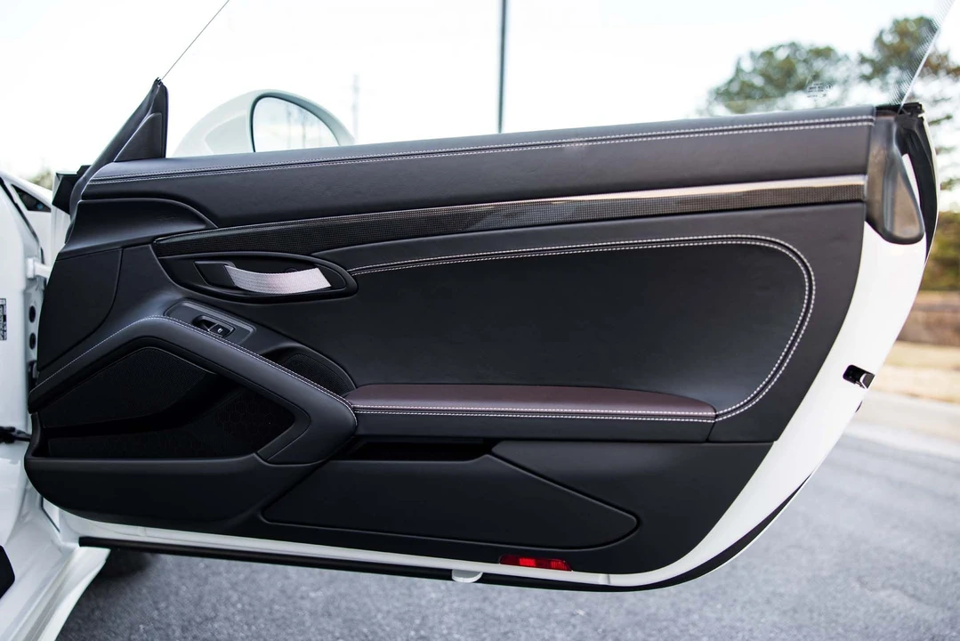 2016 Porsche 991 R - Image 24 of 31