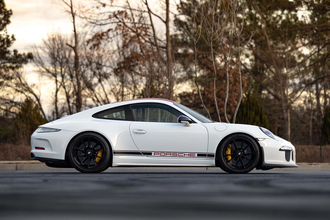 2016 Porsche 991 R - Image 9 of 31