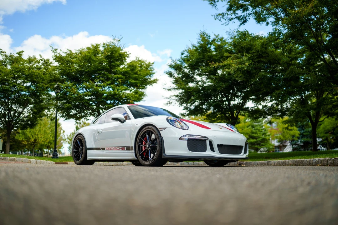 2016 Porsche 991 R - Image 13 of 31