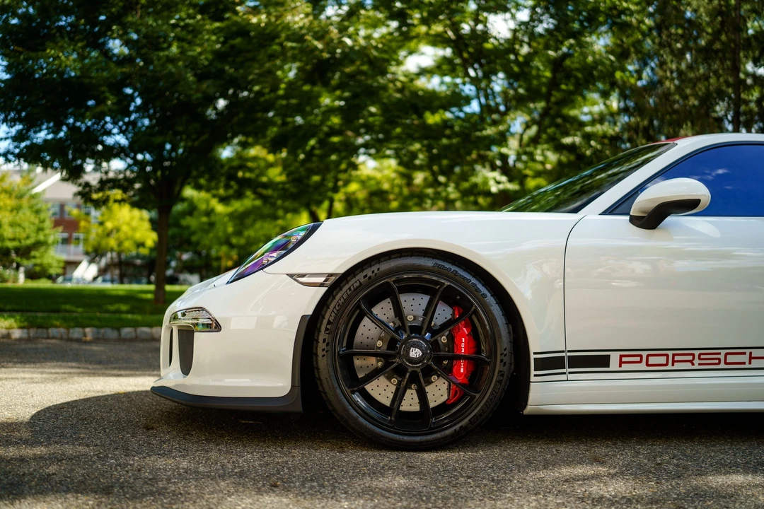 2016 Porsche 991 R - Image 14 of 31