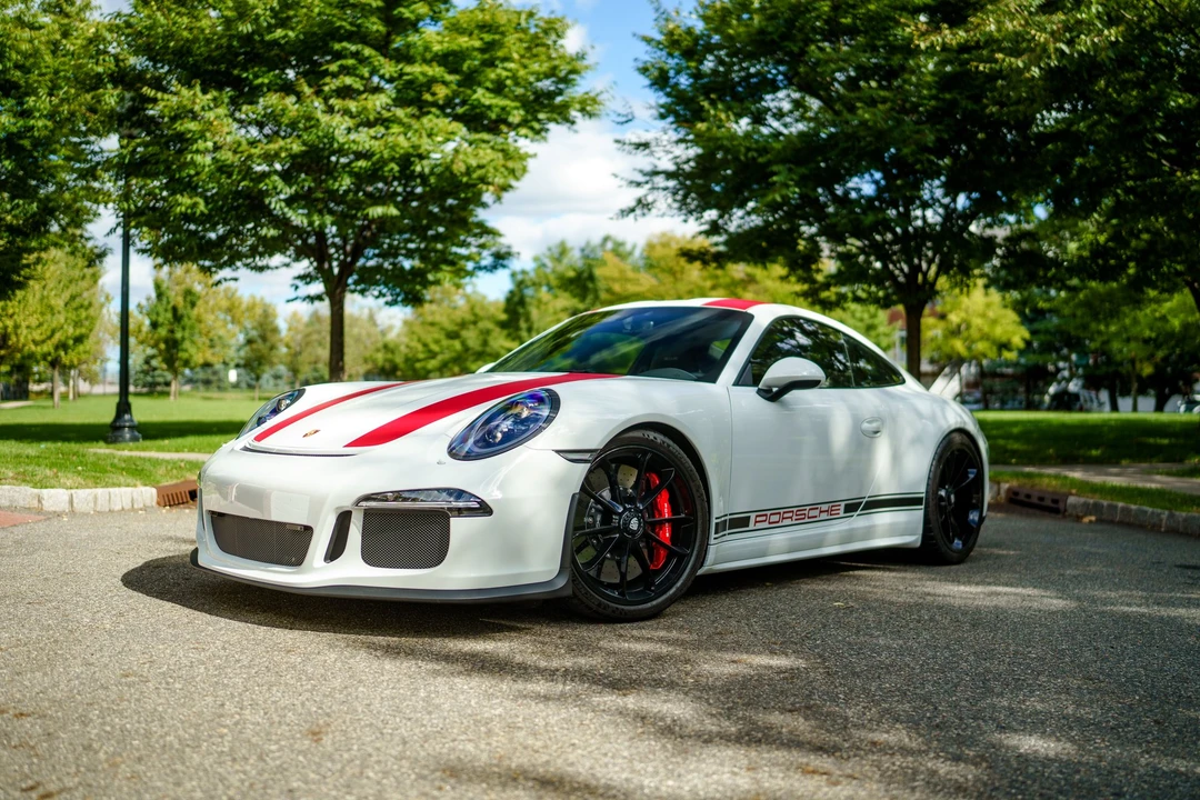 2016 Porsche 991 R - Image 2 of 31