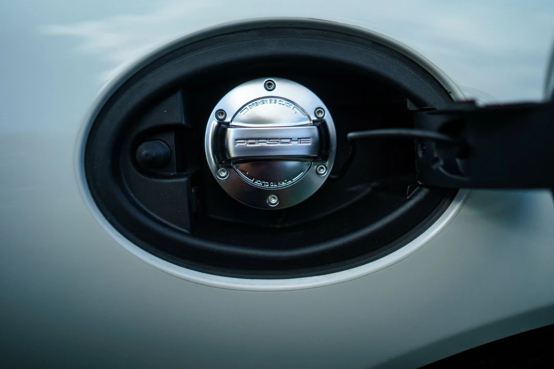 2016 Porsche 991 R - Image 23 of 31