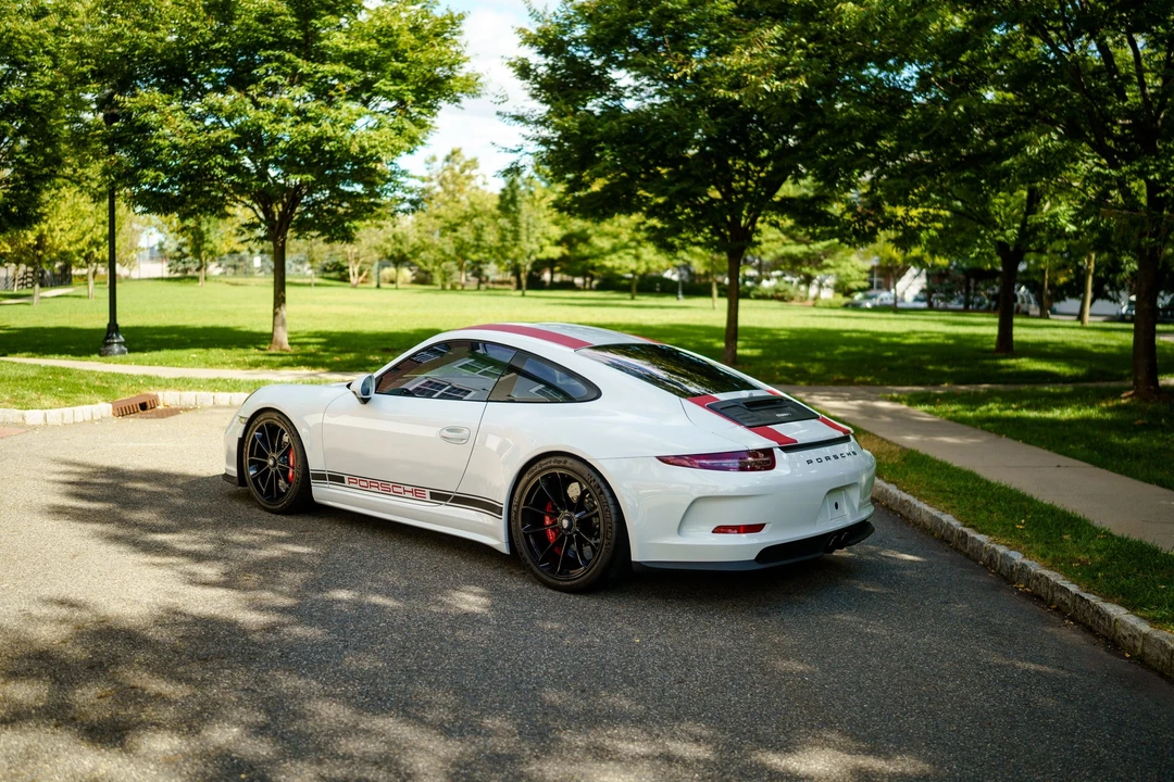 2016 Porsche 991 R - Image 16 of 31