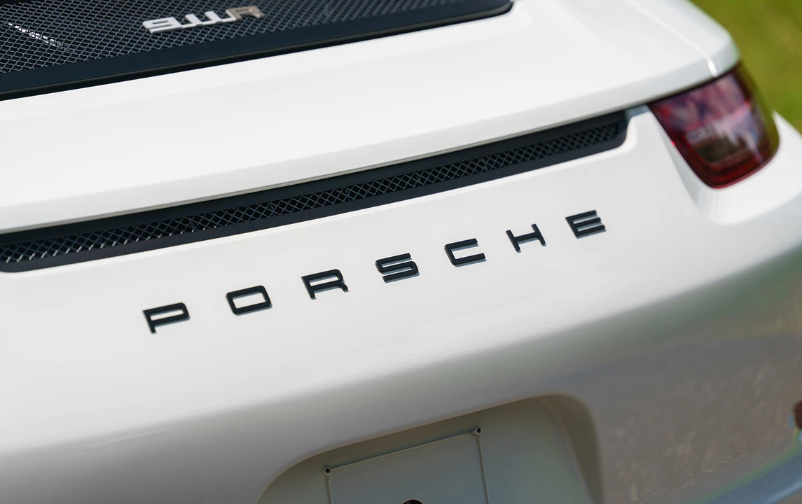 2016 Porsche 991 R - Image 14 of 18