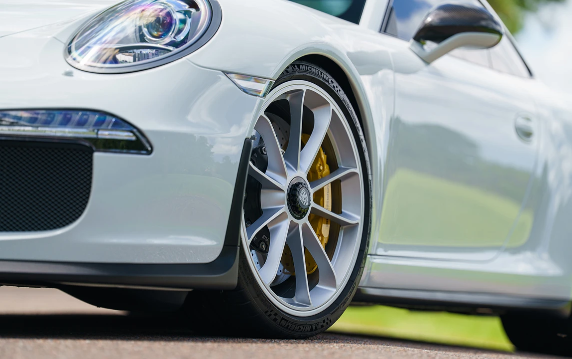 2016 Porsche 991 R - Image 9 of 18