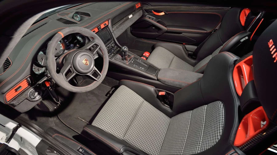 2016 Porsche 991 R - Image 4 of 20