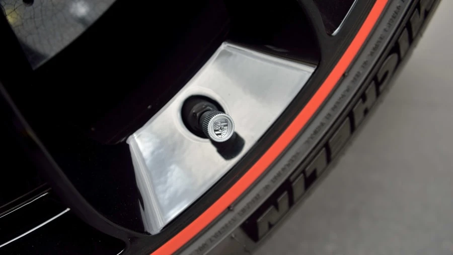 2016 Porsche 991 R - Image 18 of 20