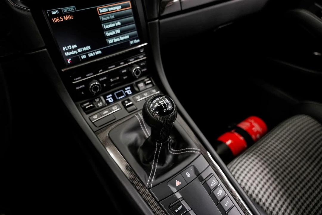 2016 Porsche 991 R - Image 16 of 31