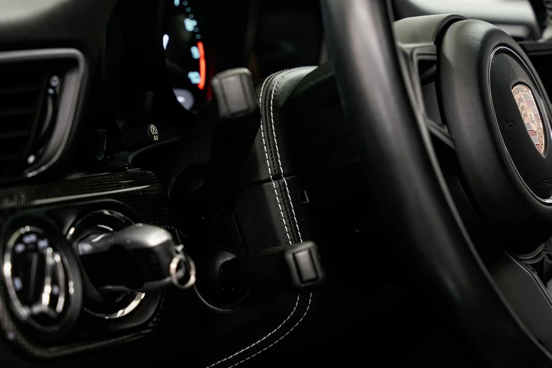 2016 Porsche 991 R - Image 23 of 31