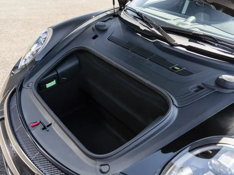 2016 Porsche 991 R - Image 28 of 30