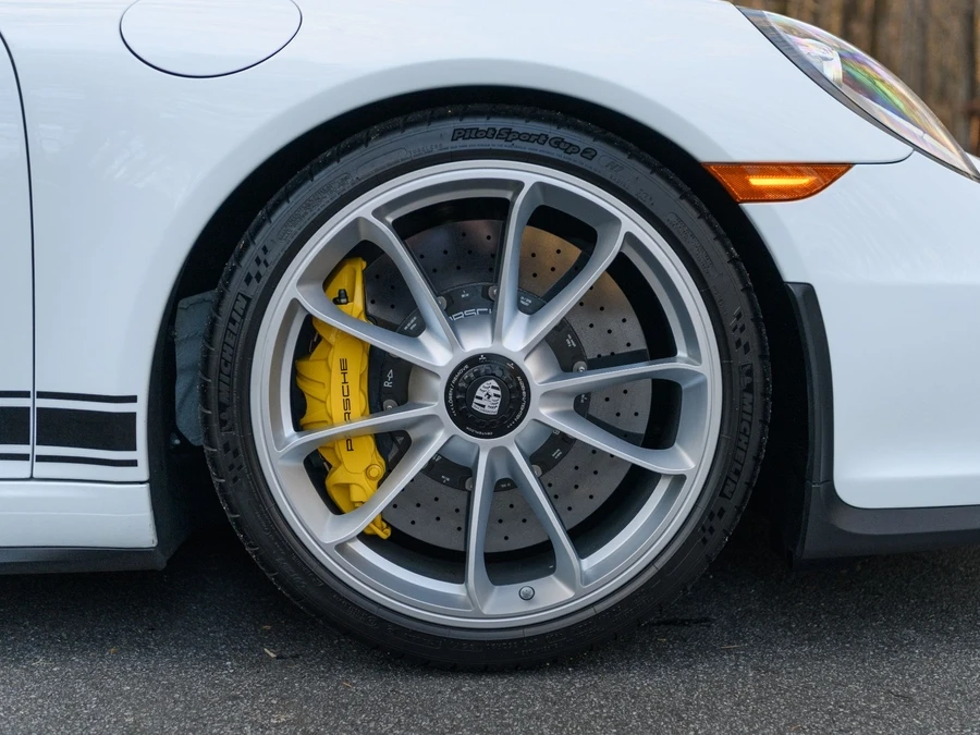 2016 Porsche 991 R - Image 14 of 31