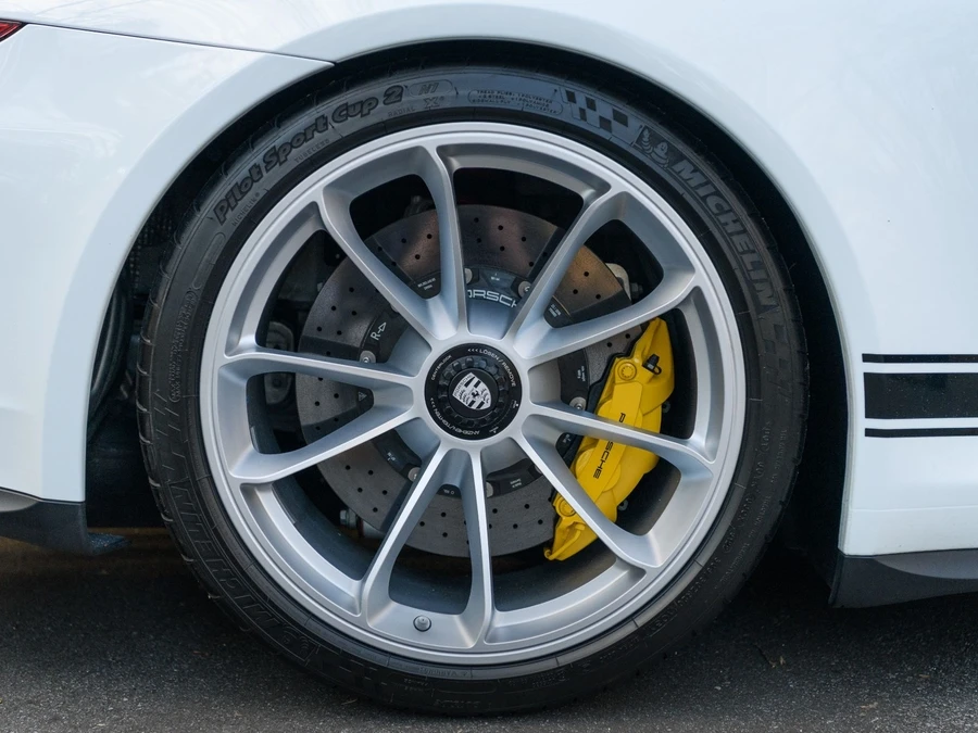 2016 Porsche 991 R - Image 13 of 31