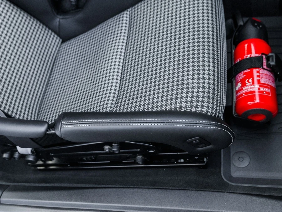 2016 Porsche 991 R - Image 27 of 31