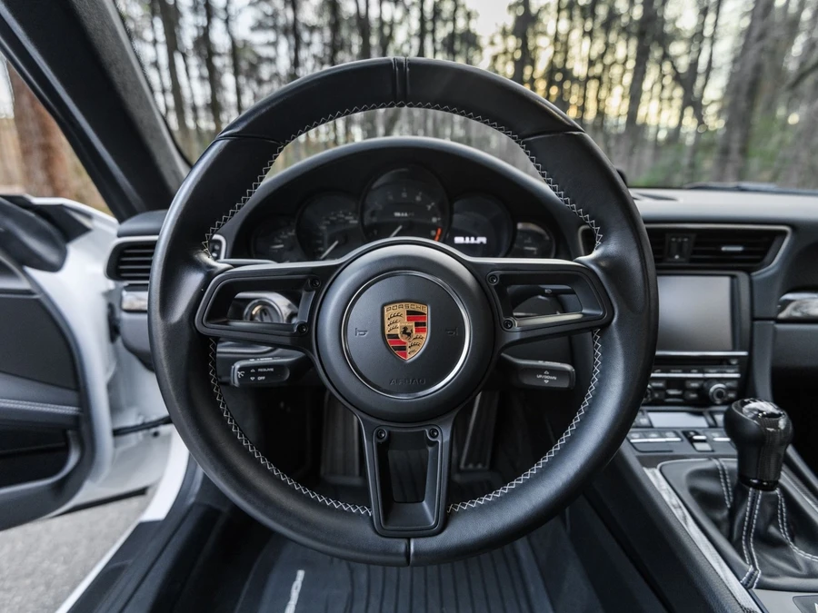 2016 Porsche 991 R - Image 18 of 31