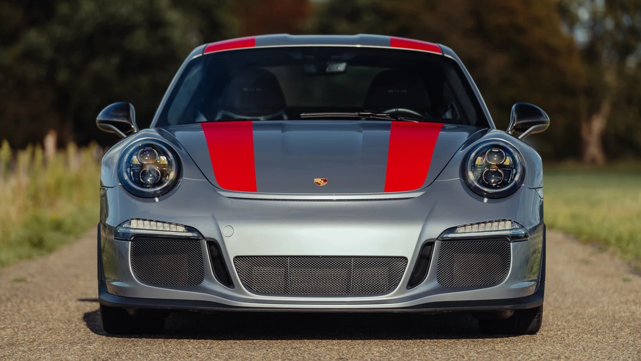 2016 Porsche 991 R - Image 15 of 31
