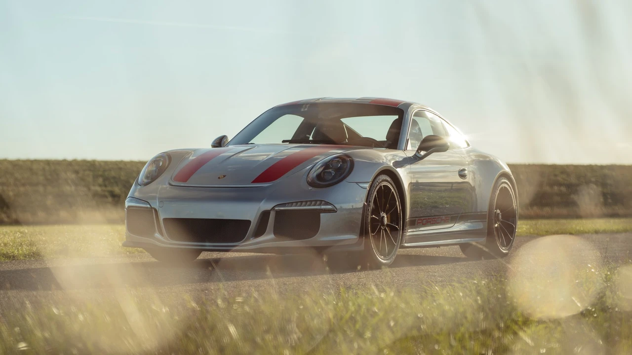 2016 Porsche 991 R - Image 31 of 31