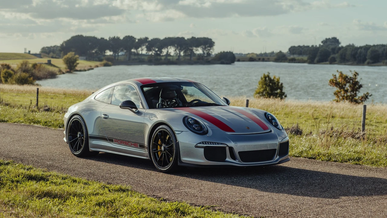 2016 Porsche 991 R - Image 20 of 31