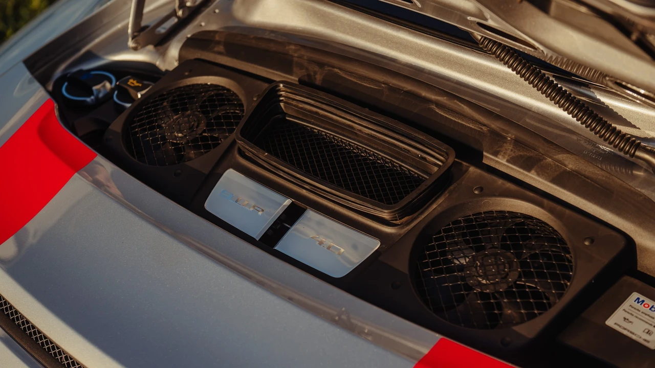 2016 Porsche 991 R - Image 9 of 31