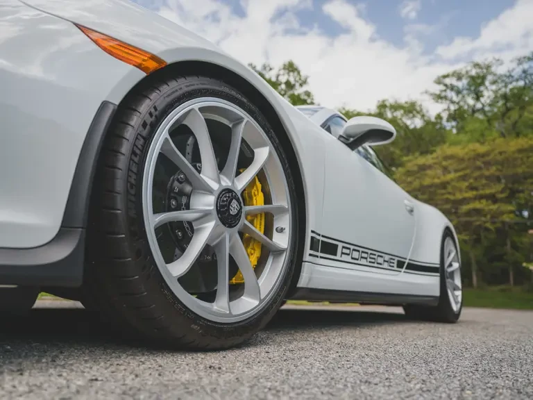 2016 Porsche 991 R - Image 17 of 31