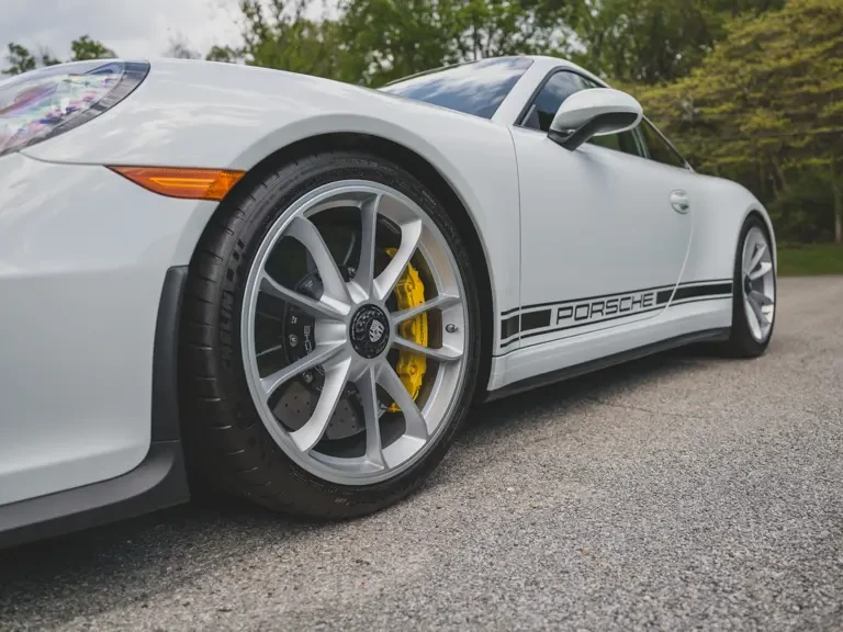 2016 Porsche 991 R - Image 16 of 31