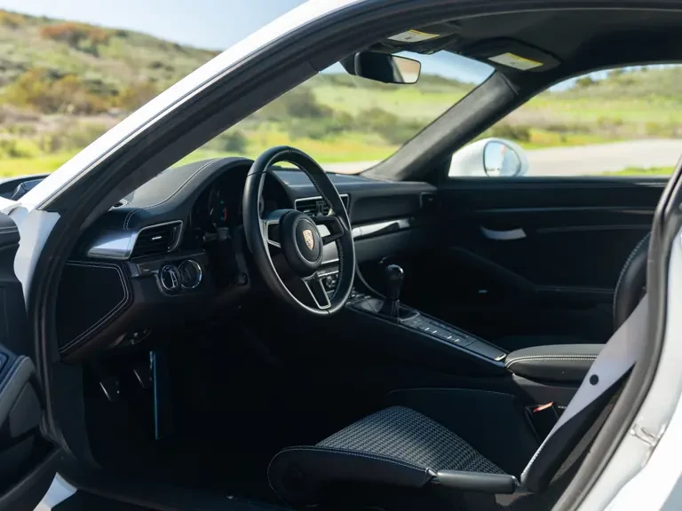 2016 Porsche 991 R - Image 5 of 31