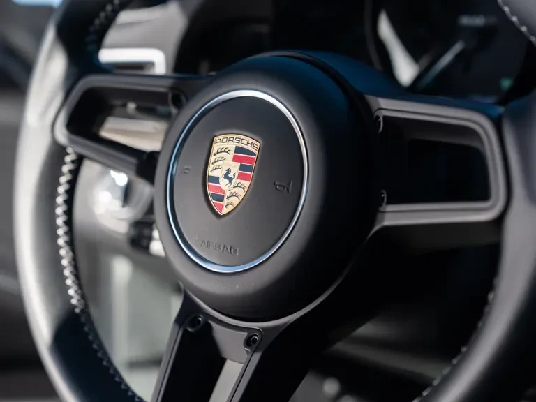 2016 Porsche 991 R - Image 13 of 31