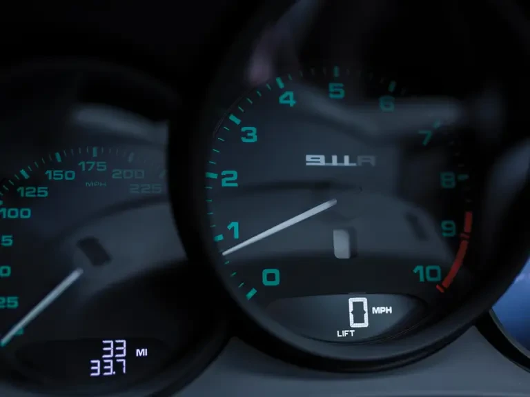 2016 Porsche 991 R - Image 13 of 24