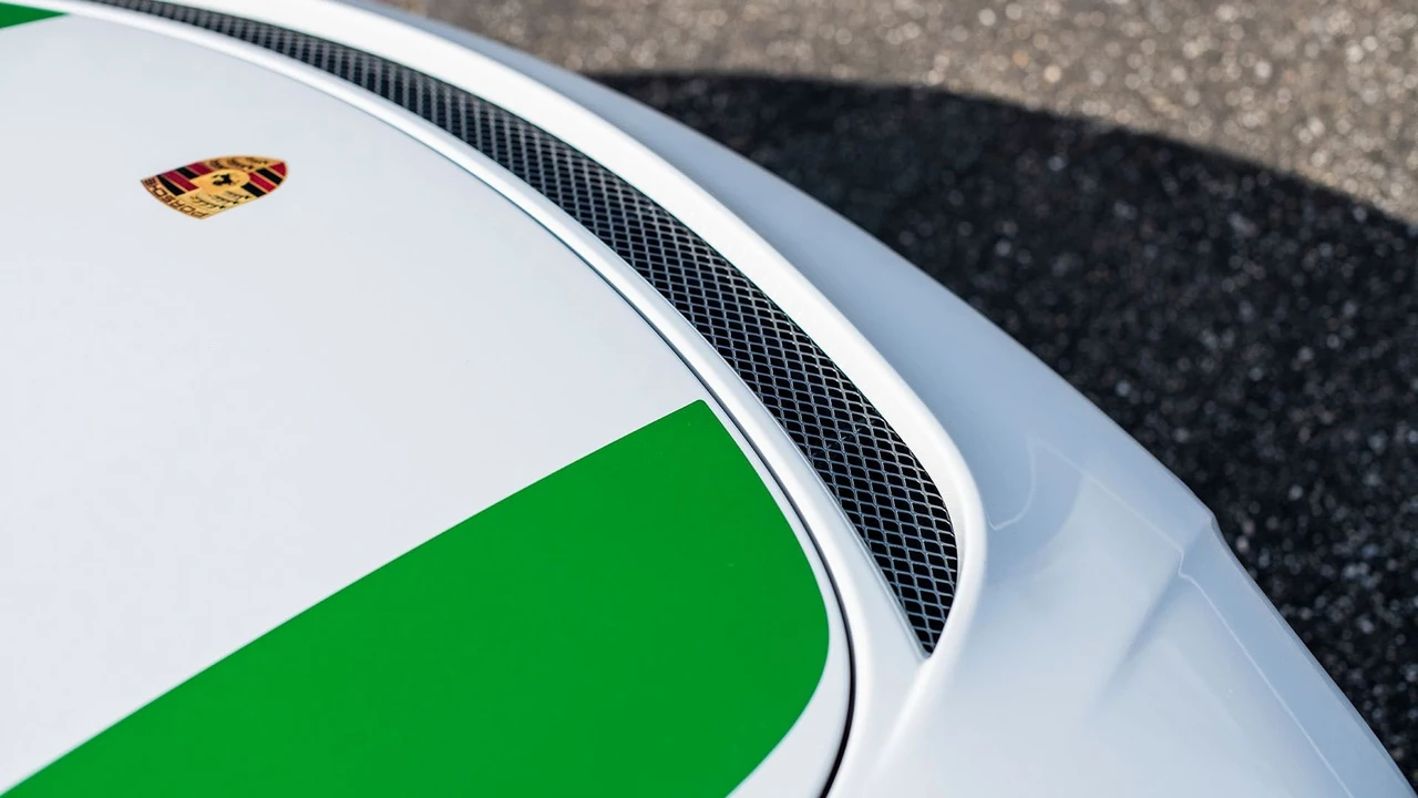2016 Porsche 991 R - Image 5 of 31
