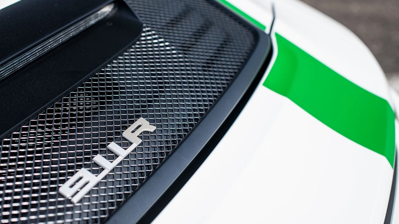 2016 Porsche 991 R - Image 7 of 31