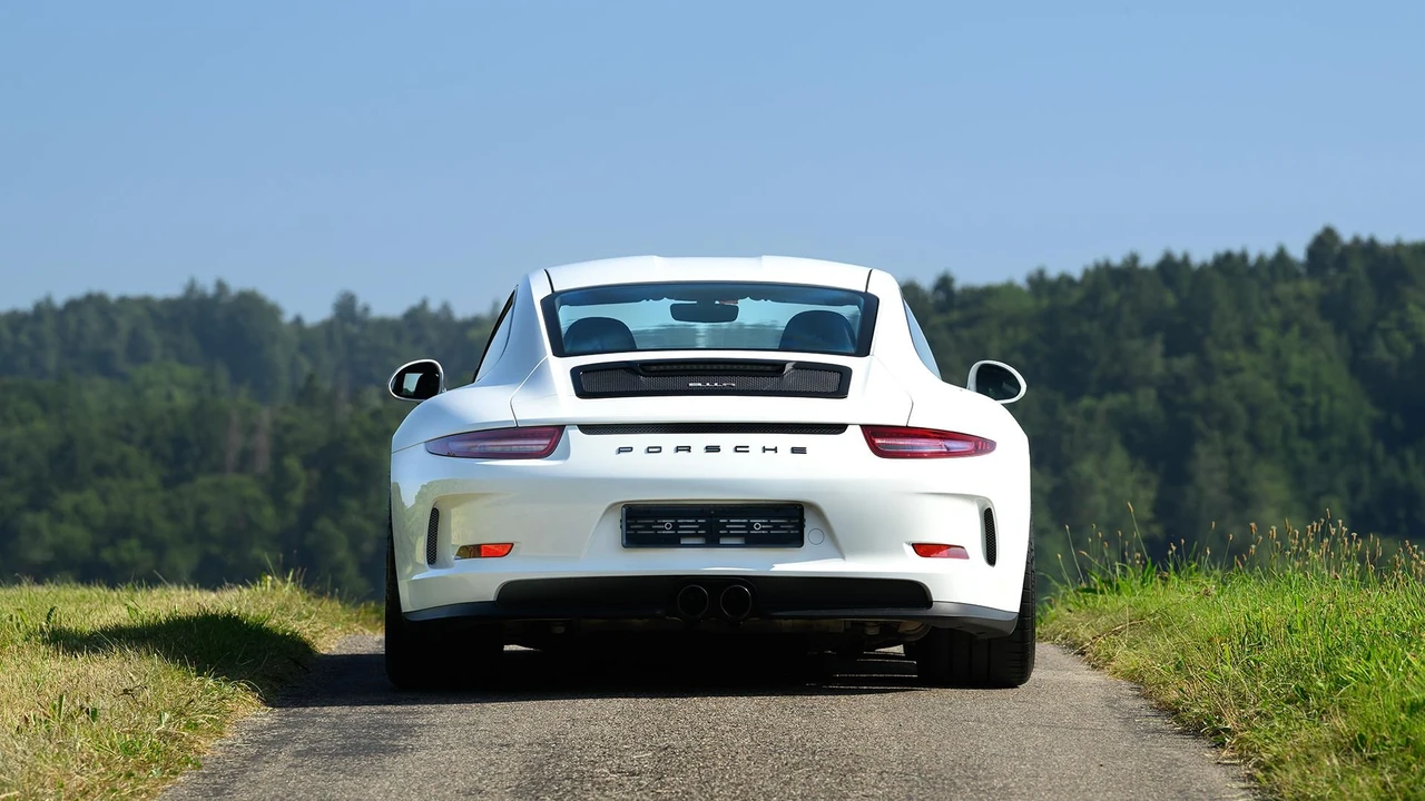 2016 Porsche 991 R - Image 4 of 31