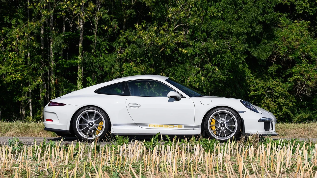 2016 Porsche 991 R - Image 7 of 31