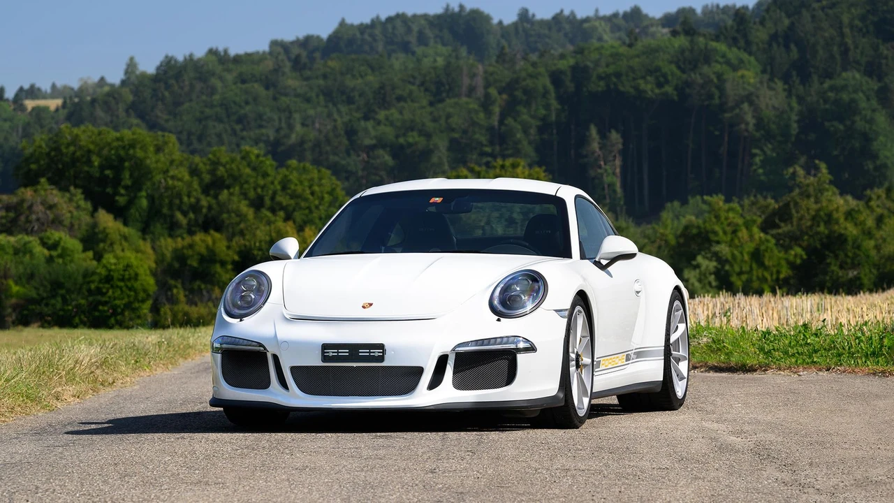 2016 Porsche 991 R - Image 10 of 31