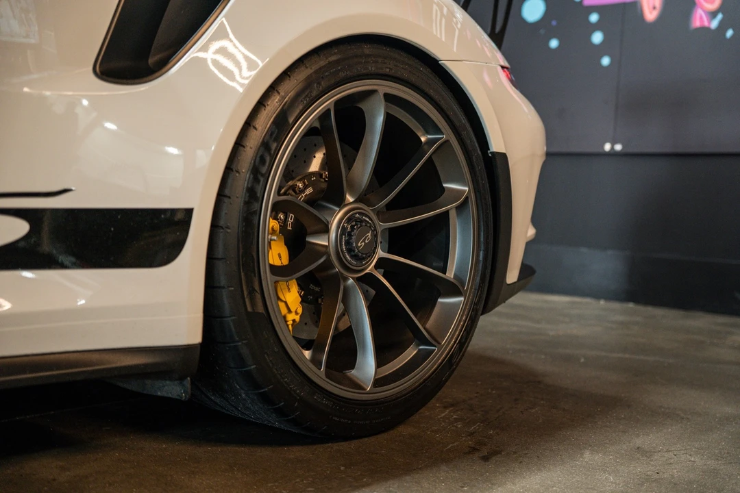 2016 Porsche 991 Carrera - Image 17 of 23