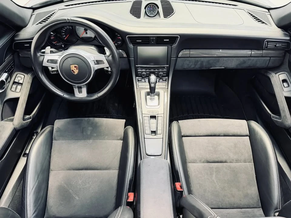 2016 Porsche 991 Targa 4 GTS - Image 13 of 20