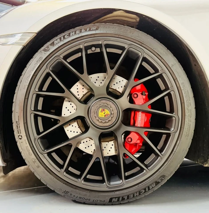 2016 Porsche 991 Targa 4 GTS - Image 18 of 20