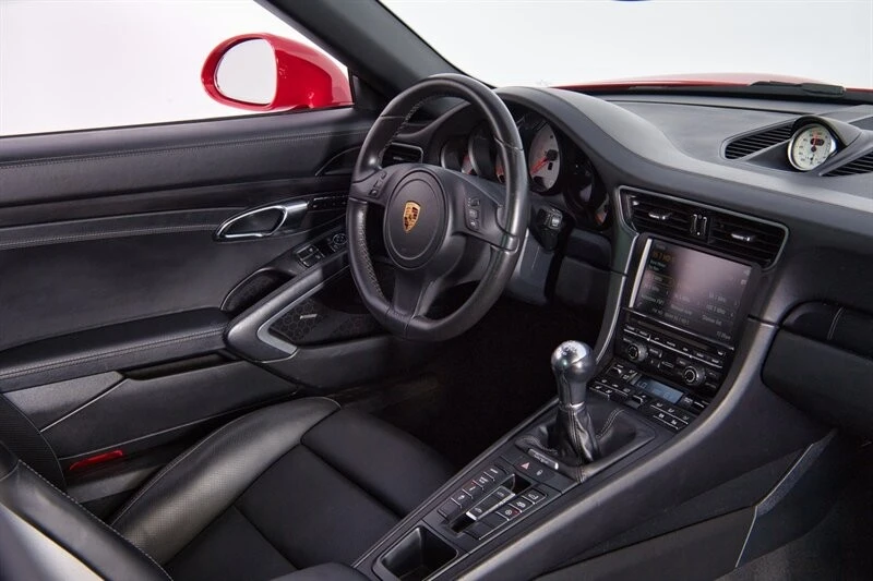 2016 Porsche 991 Targa 4 GTS - Image 10 of 21