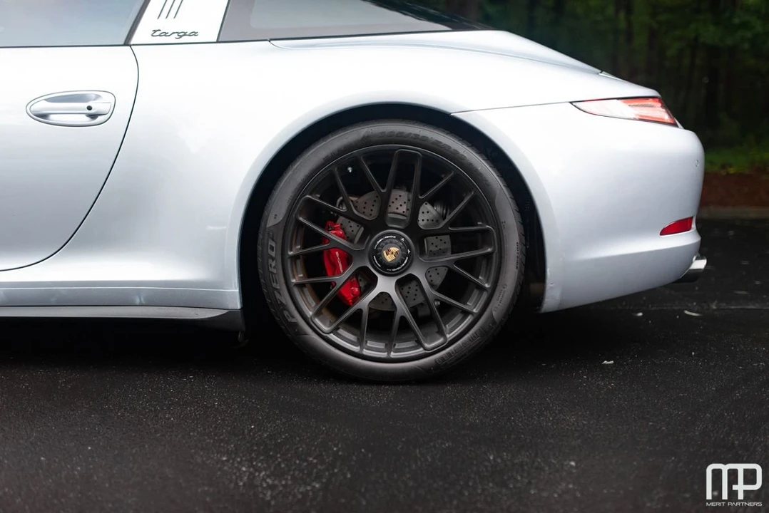 2016 Porsche 991 Targa 4 GTS - Image 10 of 31