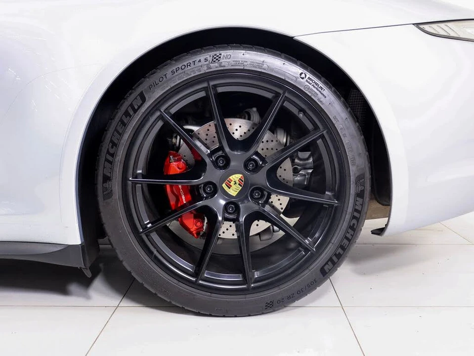 2016 Porsche 991 Targa 4 GTS - Image 30 of 31