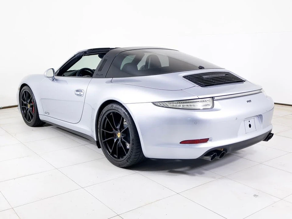 2016 Porsche 991 Targa 4 GTS - Image 3 of 31