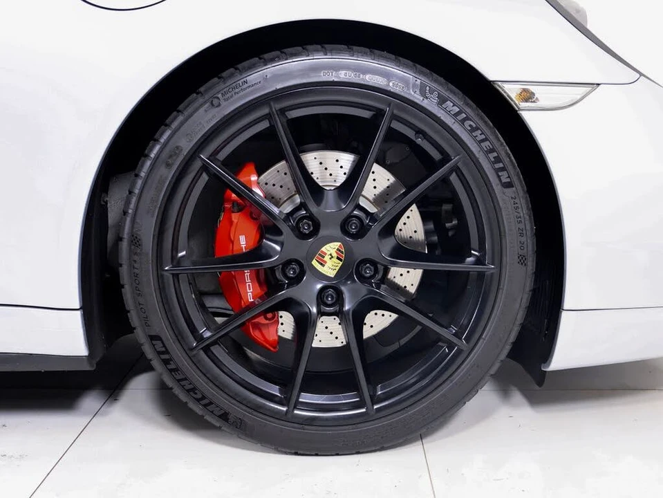 2016 Porsche 991 Targa 4 GTS - Image 28 of 31