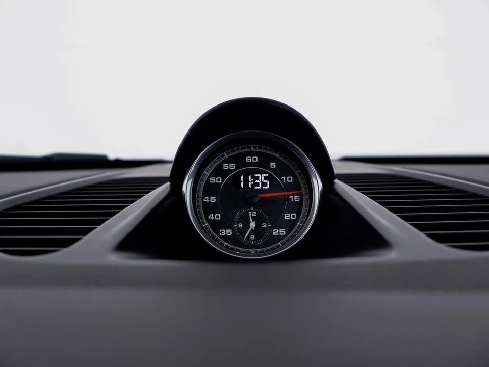 2016 Porsche 991 Targa 4 GTS - Image 19 of 31
