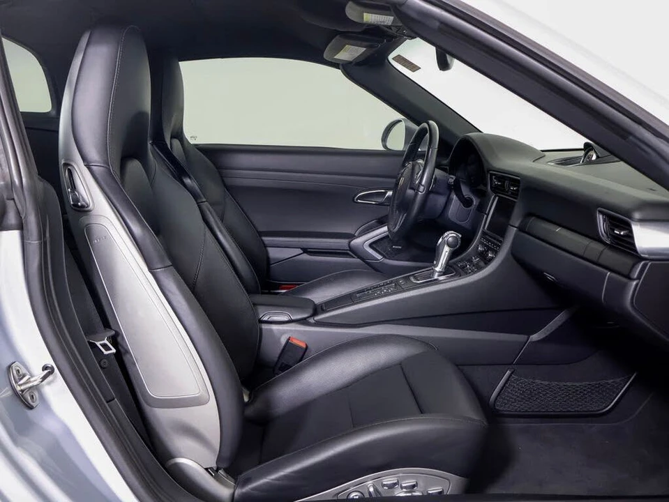 2016 Porsche 991 Targa 4 GTS - Image 8 of 31
